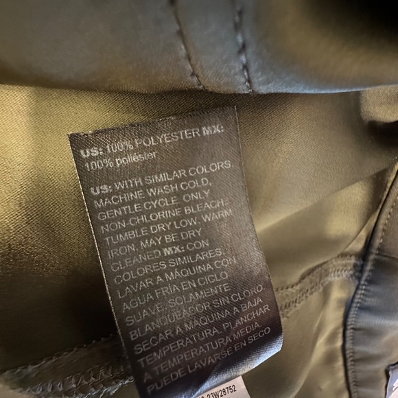 WHBM Olive Green Silky Cargo Pant - Picture 11 of 15